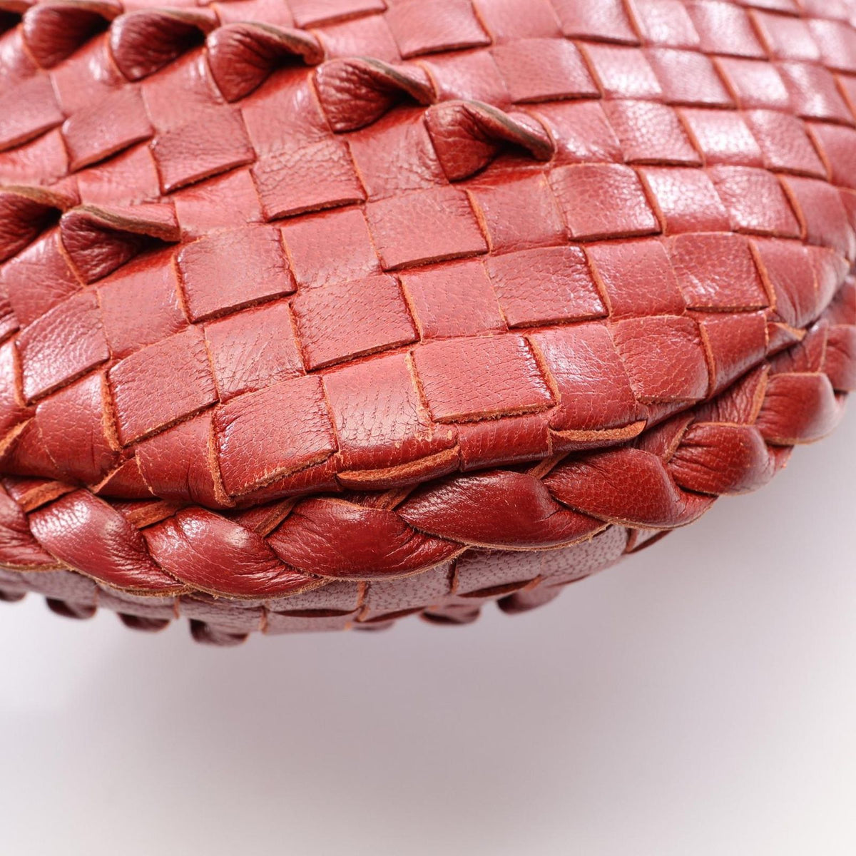 Bottega Veneta Intrecciato Red Leather Shoulder Bag — view 7