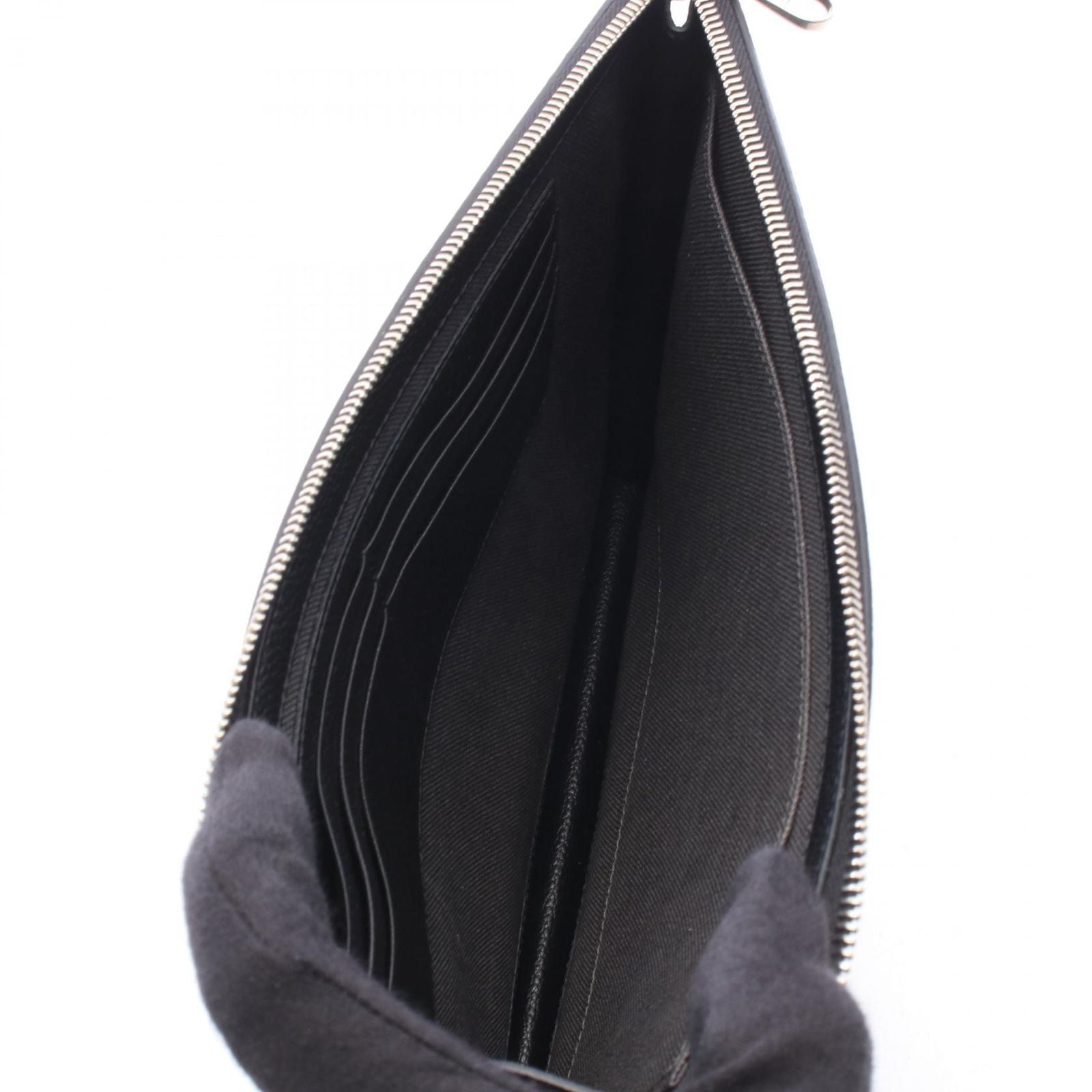 Gucci Clutch GG Supreme Gray Black Canvas Leather — view 3