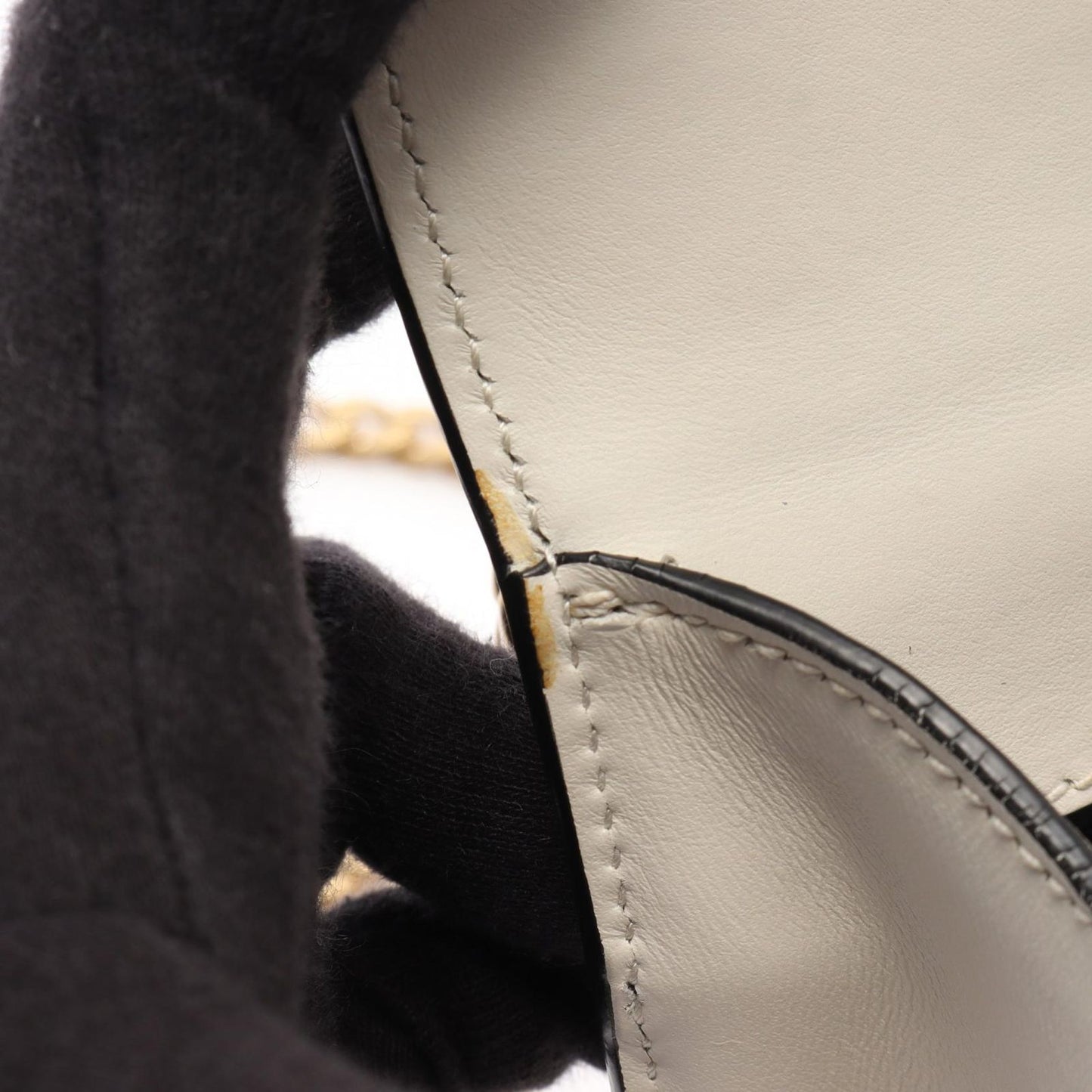 Prada Shoulder Bag White Saffiano Leather Triangle Logo Chain — view 8