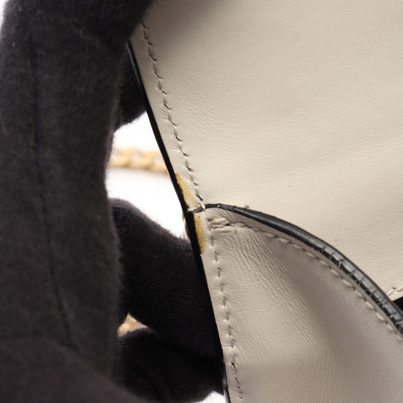Prada Shoulder Bag White Saffiano Leather Triangle Logo Chain — view 8