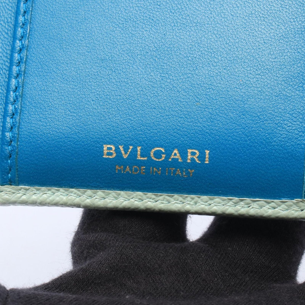 Bvlgari Trifold Wallet Light Blue Leather — view 5