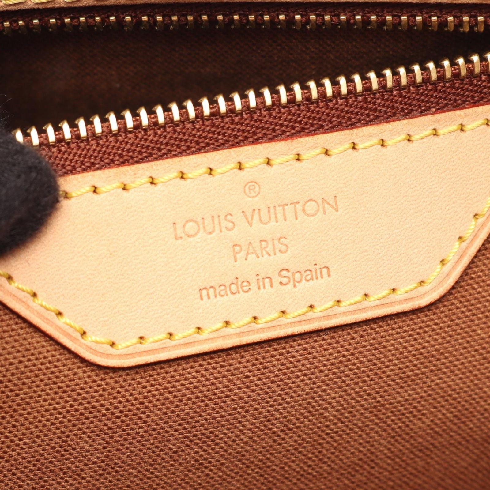 Louis Vuitton Shoulder Bag Batignolles Oriental Leather — view 4