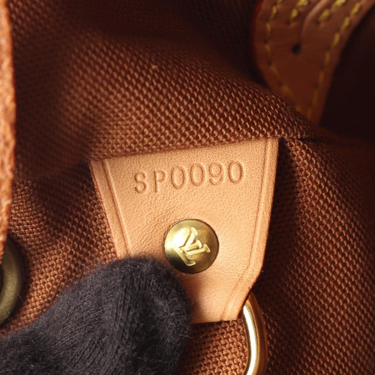 Louis Vuitton Backpack Montsouris MM Leather — view 5