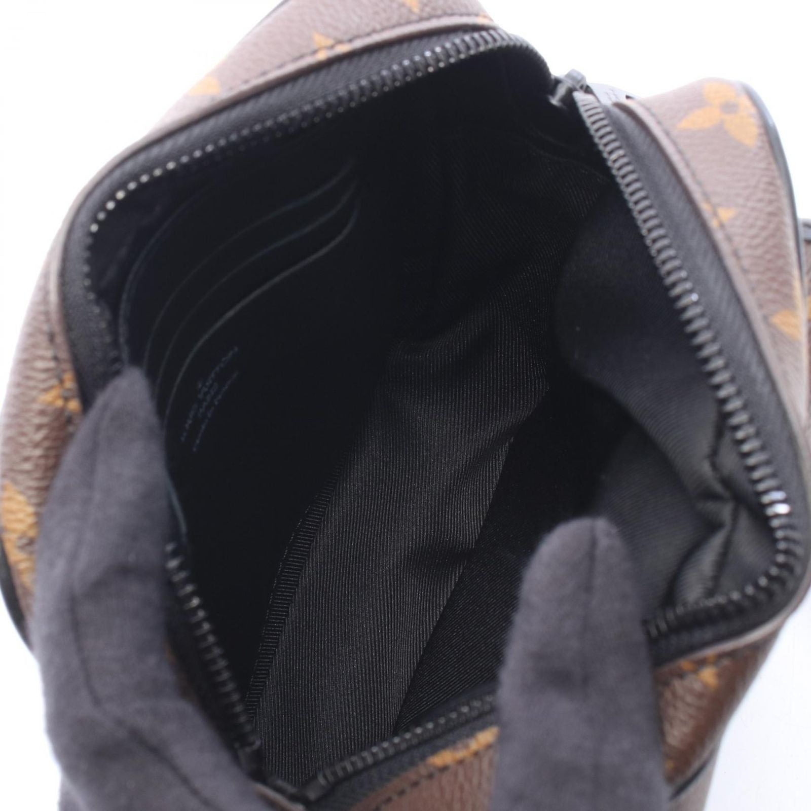 Louis Vuitton Shoulder Bag Christopher Wearable Wallet Leather — view 3
