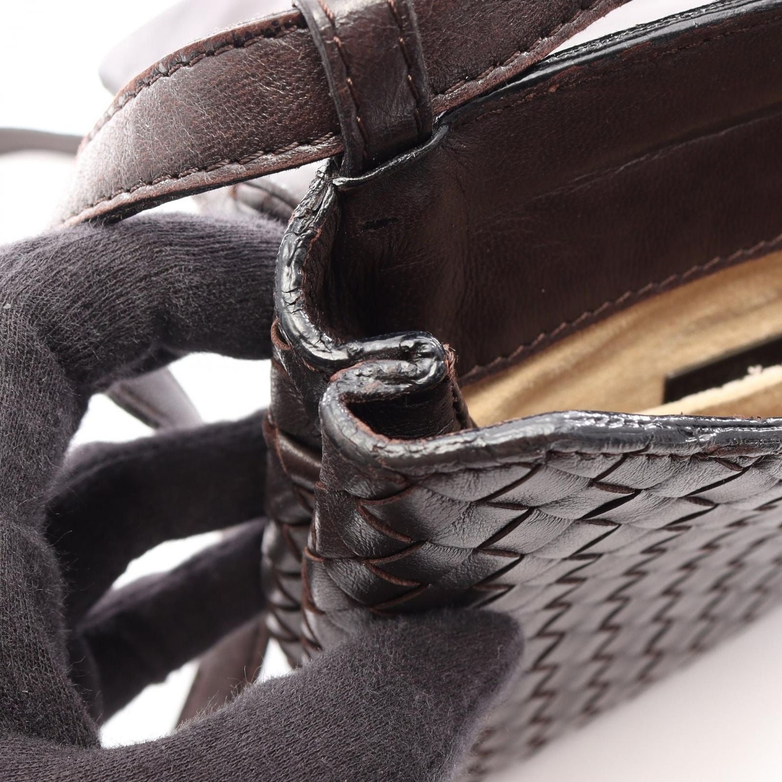 Bottega Veneta Shoulder Bag Intrecciato Mini Dark Brown Leather Mini — view 7