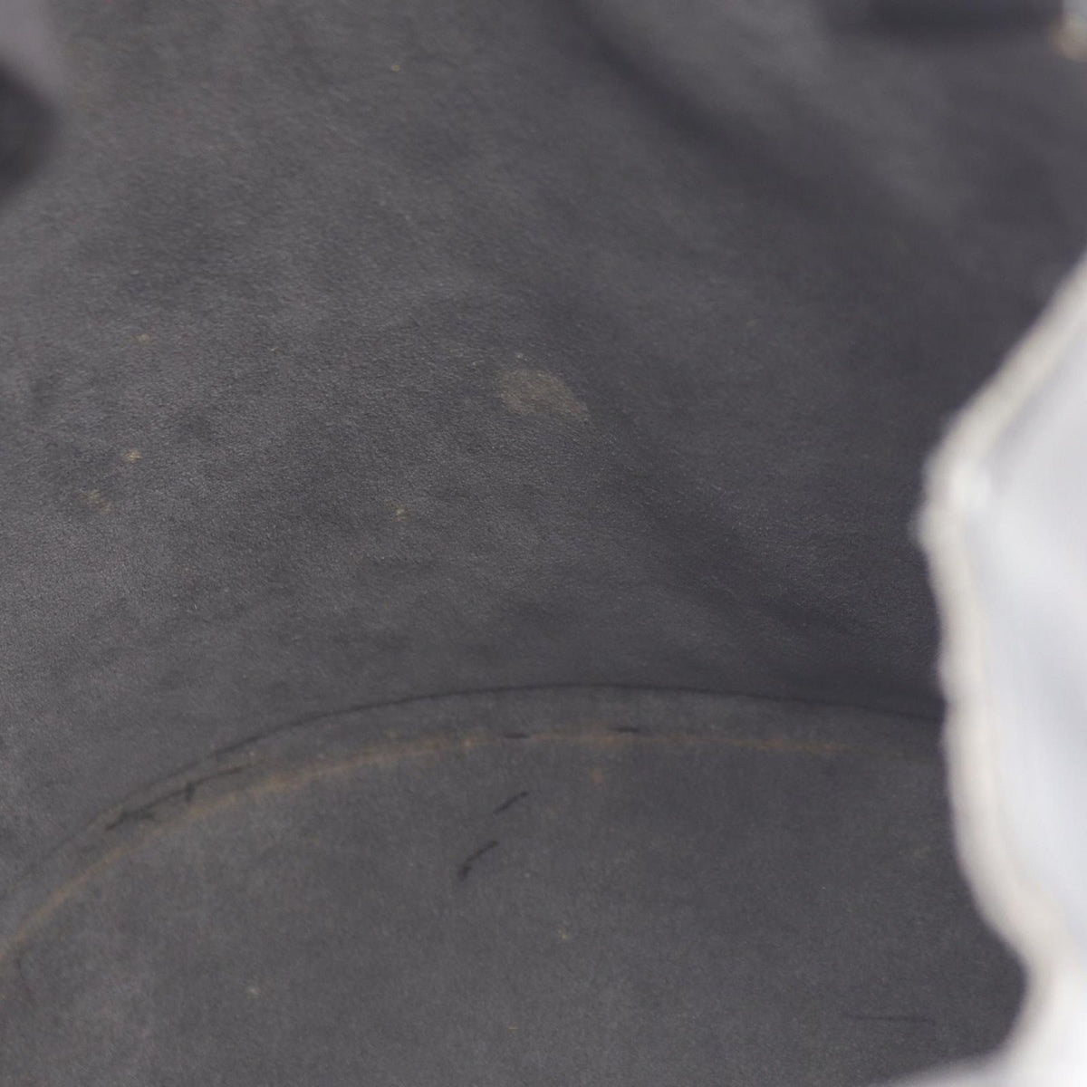 Louis Vuitton Shoulder Bag Cluny Noir Leather — view 7