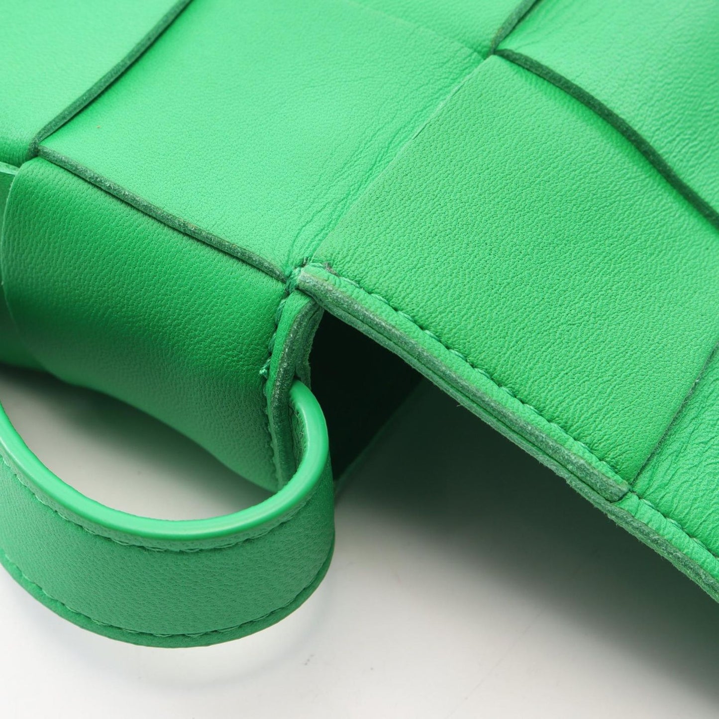 Bottega Veneta Shoulder Bag Candy Cassette Green Leather — view 5