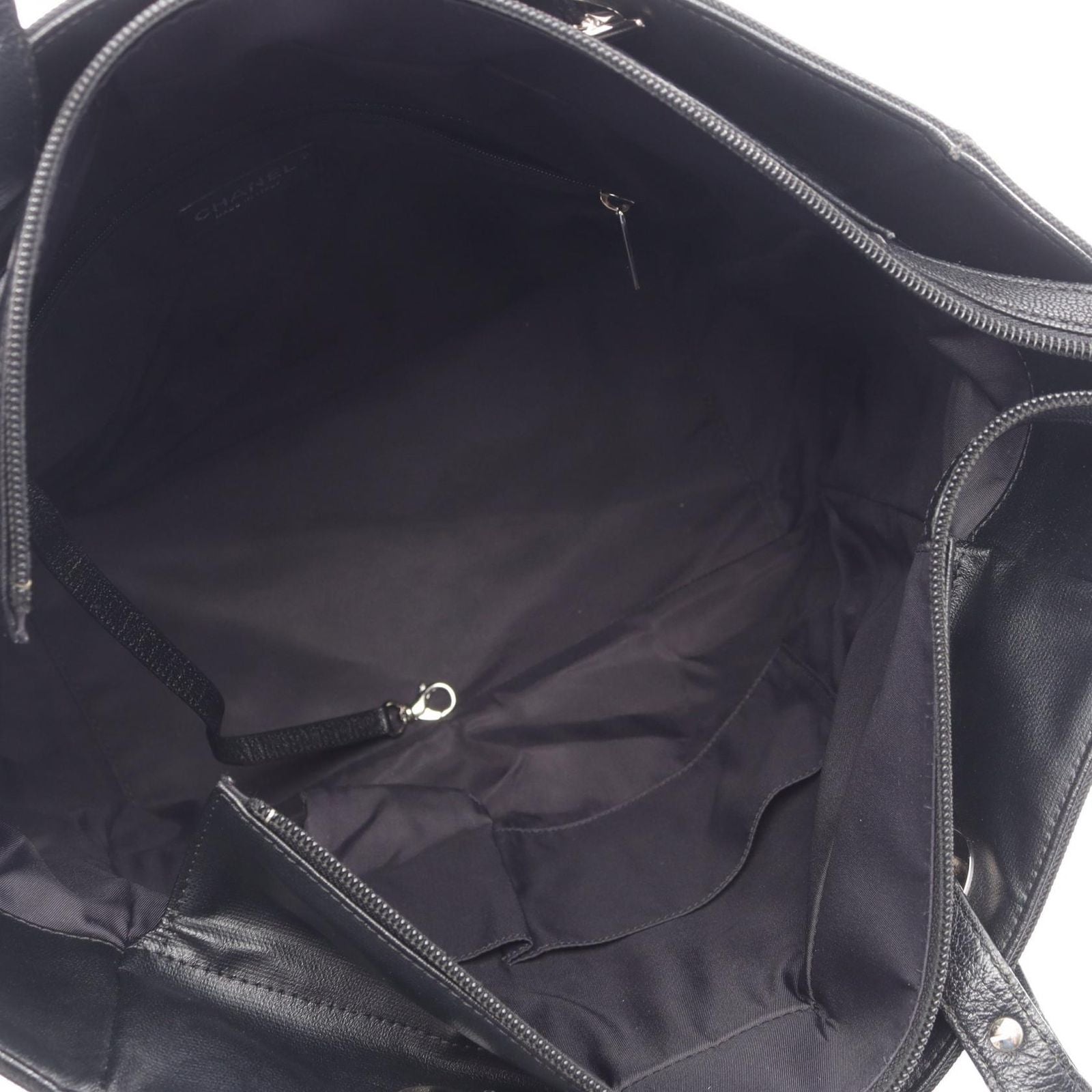 Chanel Tote Bag Paris Biarritz MM Black Canvas Leather MM — view 3