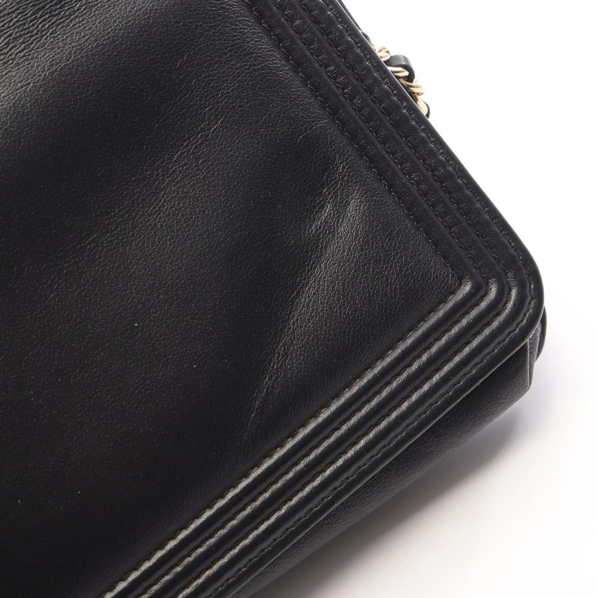 Chanel Shoulder Bag Boy Champagne Gold Black Lambskin Boy Chain Wallet — view 8