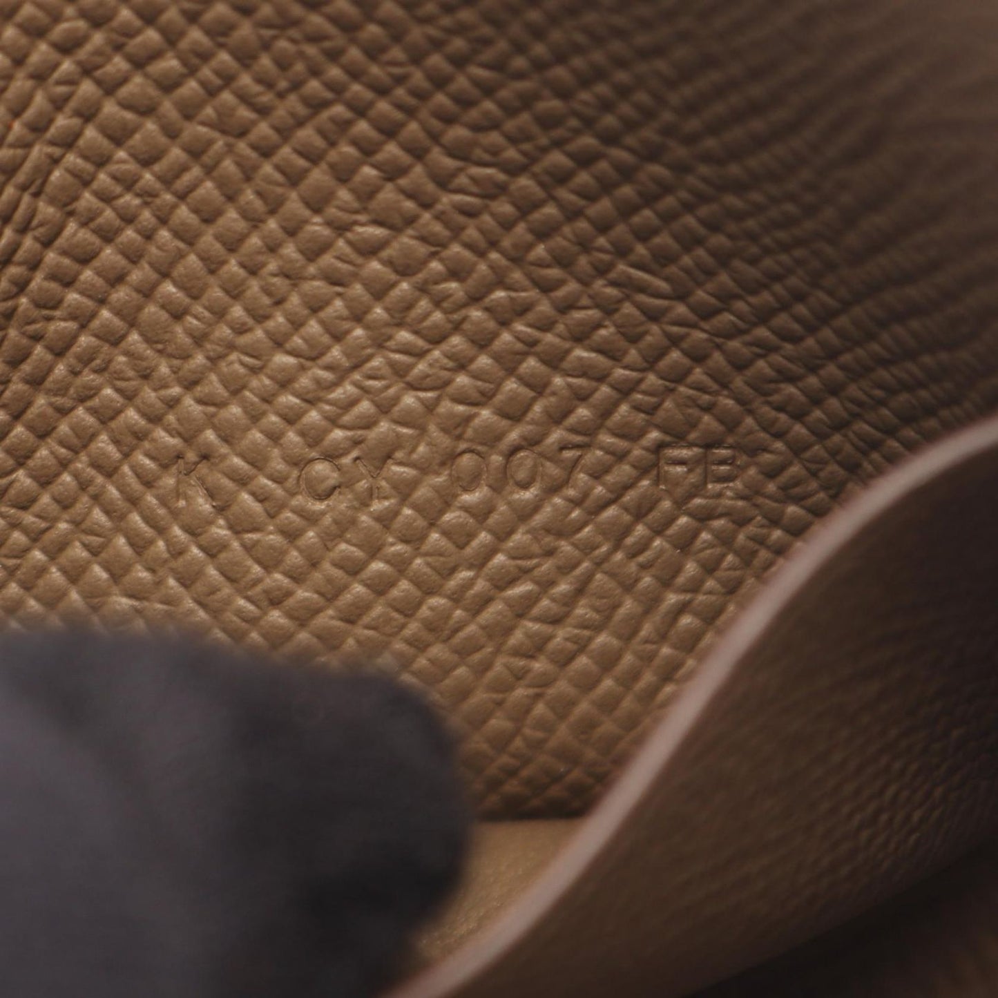 Hermes Shoulder Bag Snap to Go Etoupe Leather — view 5