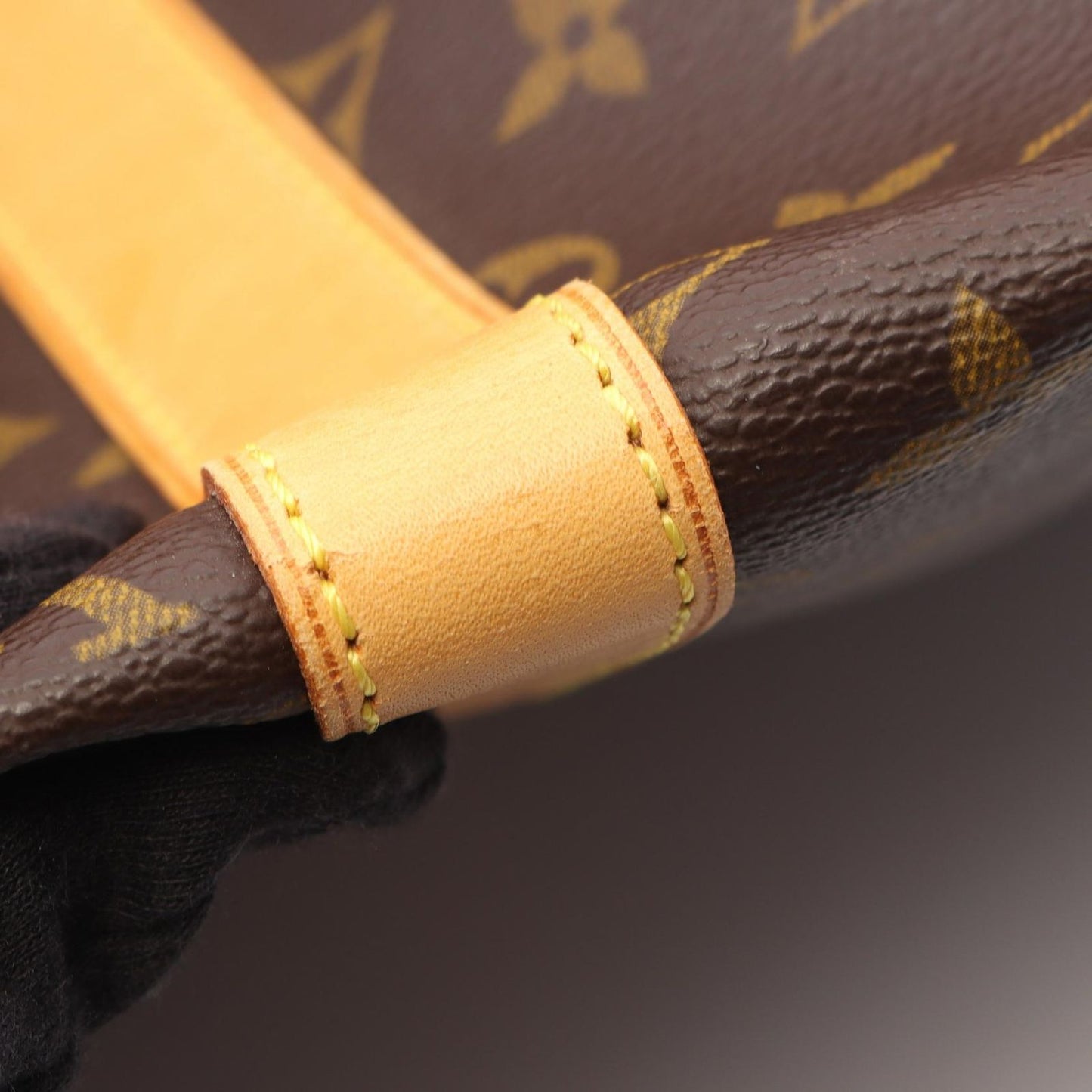 Louis Vuitton Boston Bag Keepall Bandouliere 50 Leather — view 8