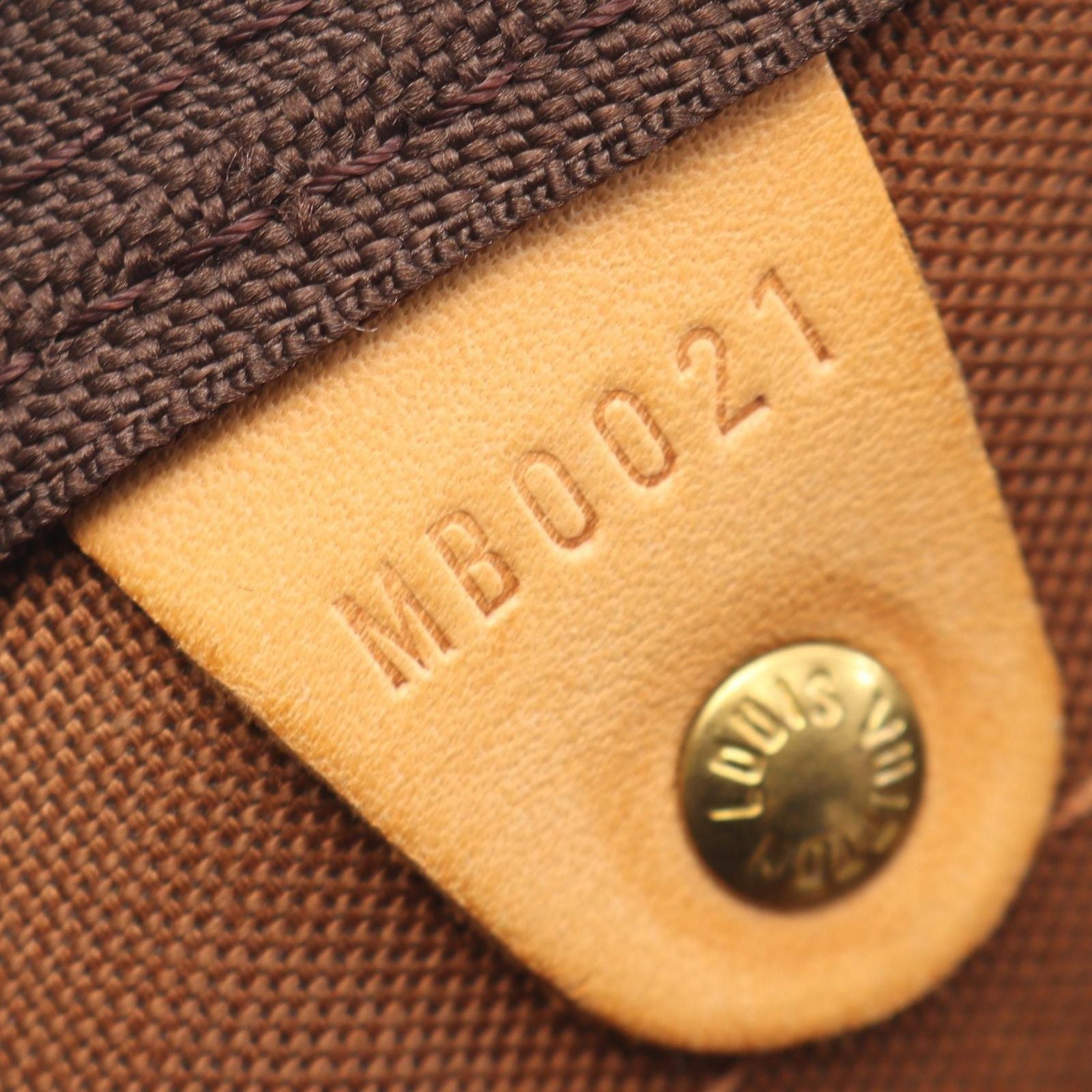 Louis Vuitton Boston Bag Keepall Bandouliere 50 Leather — view 5