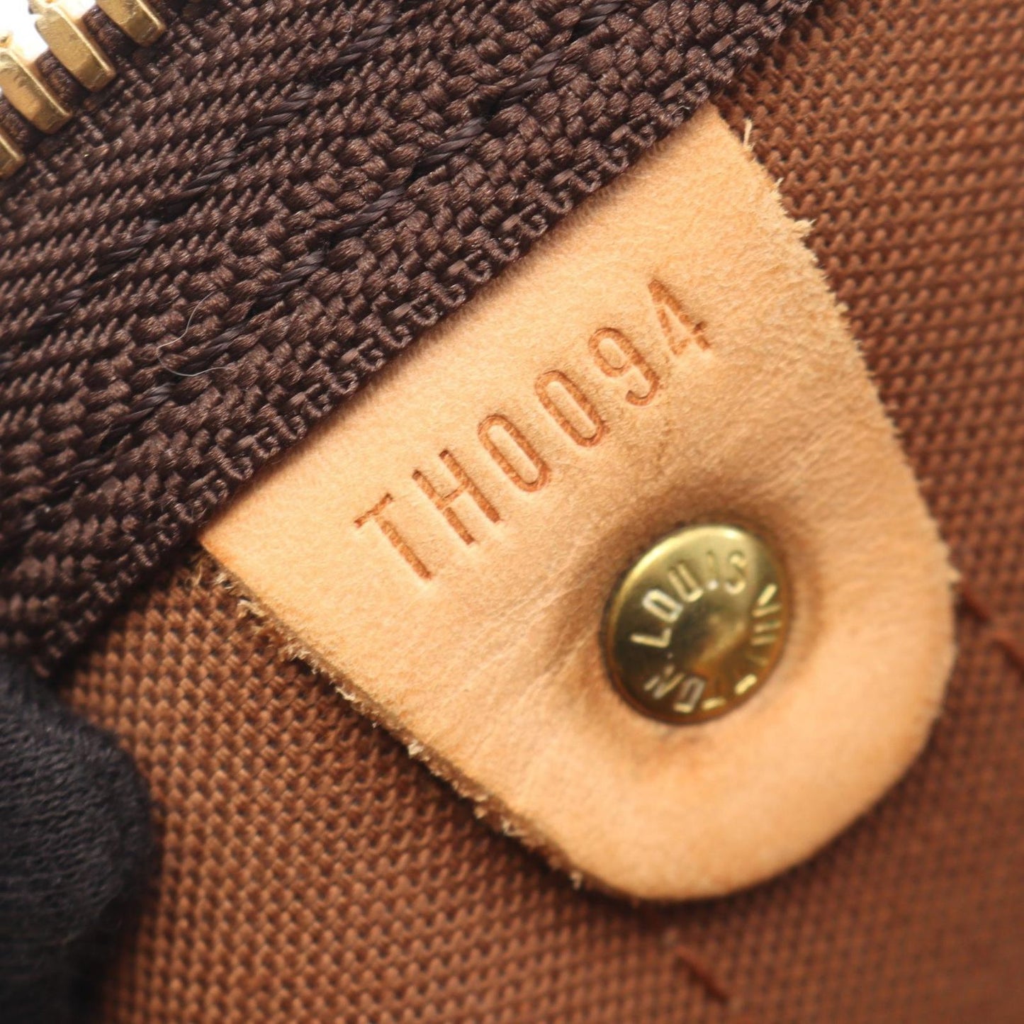 Louis Vuitton Boston Bag Keepall 50 Leather Keybol 50 — view 5