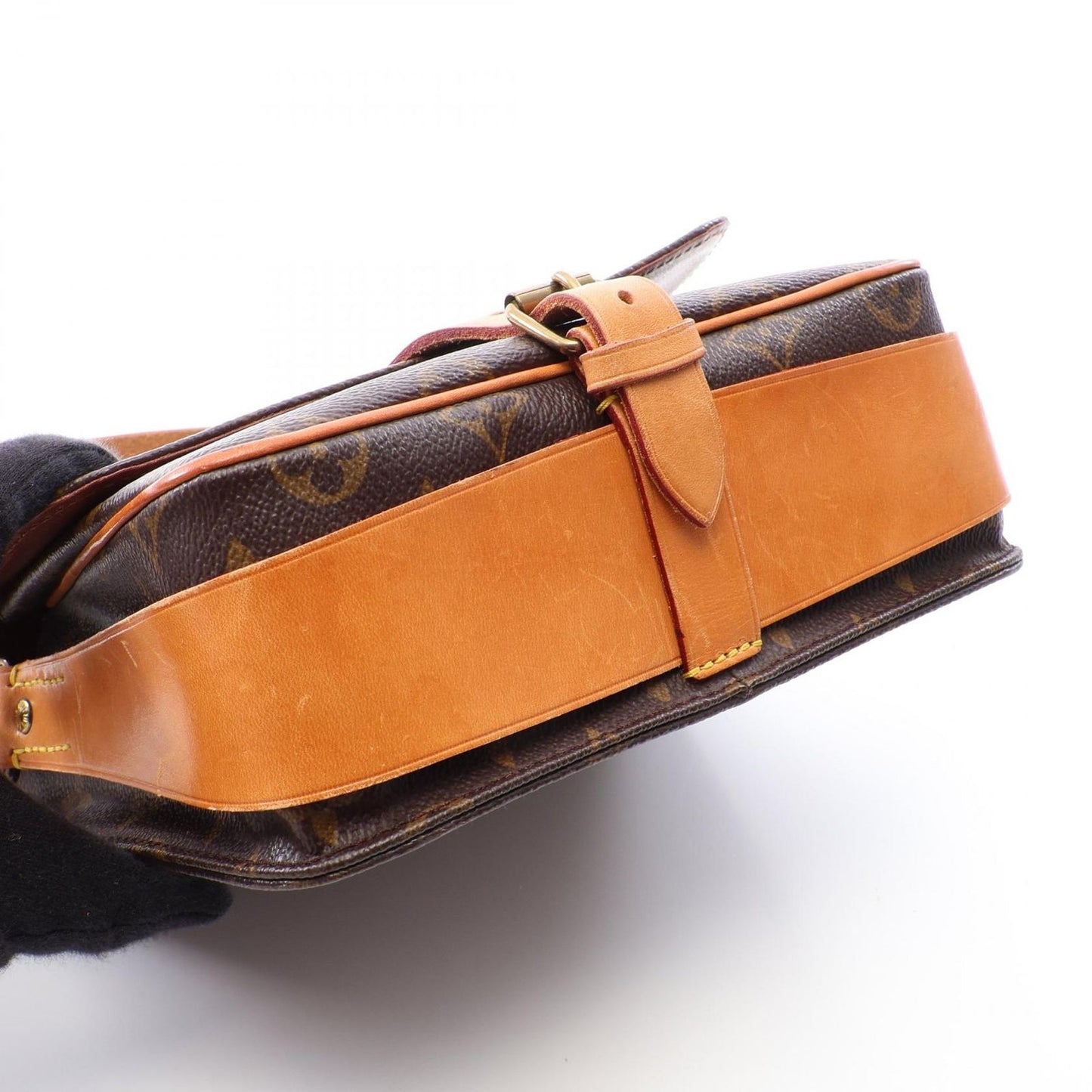 Louis Vuitton Shoulder Bag Cartesiere MM Leather — view 8