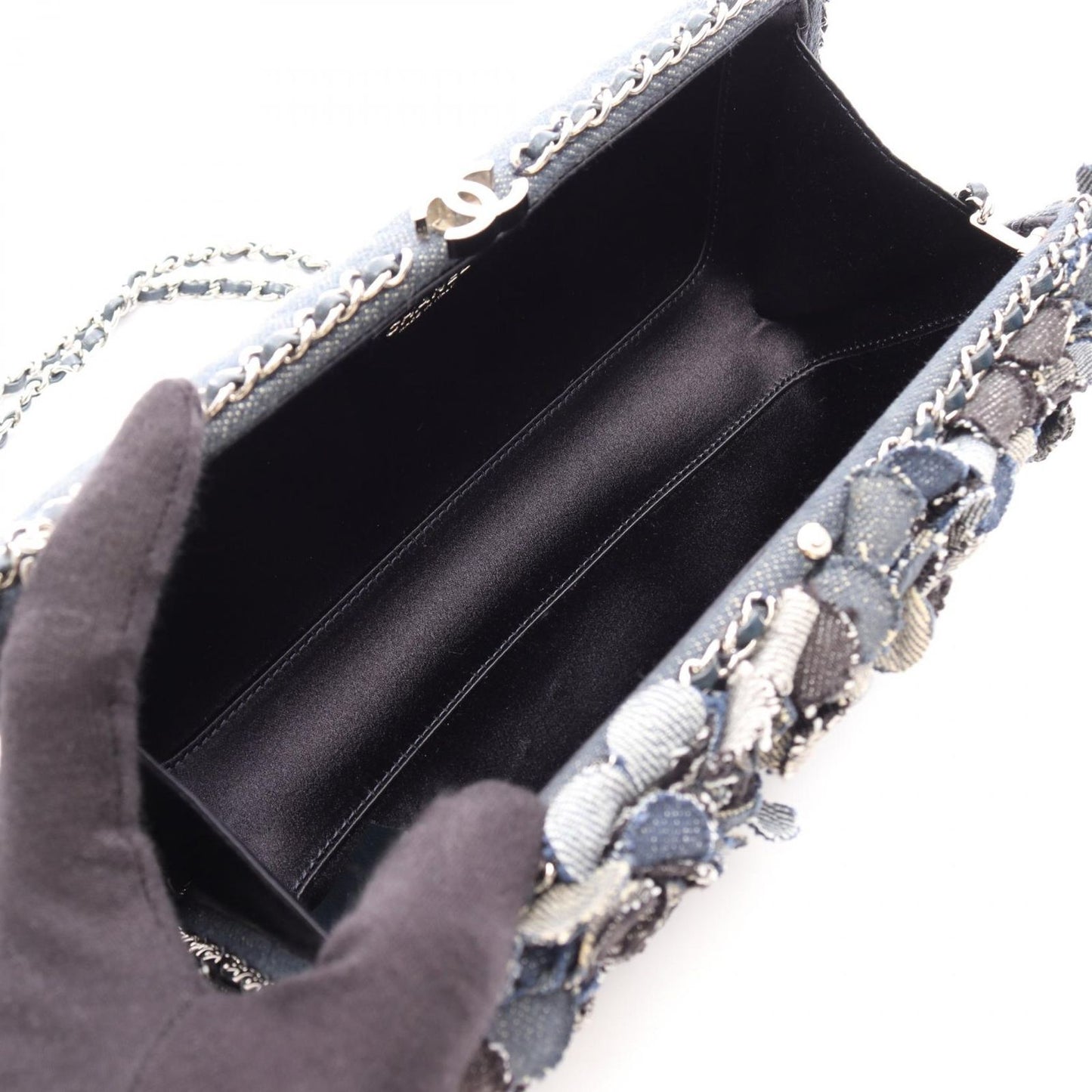 Chanel Shoulder Bag Camellia Denim Blue Chain — view 3