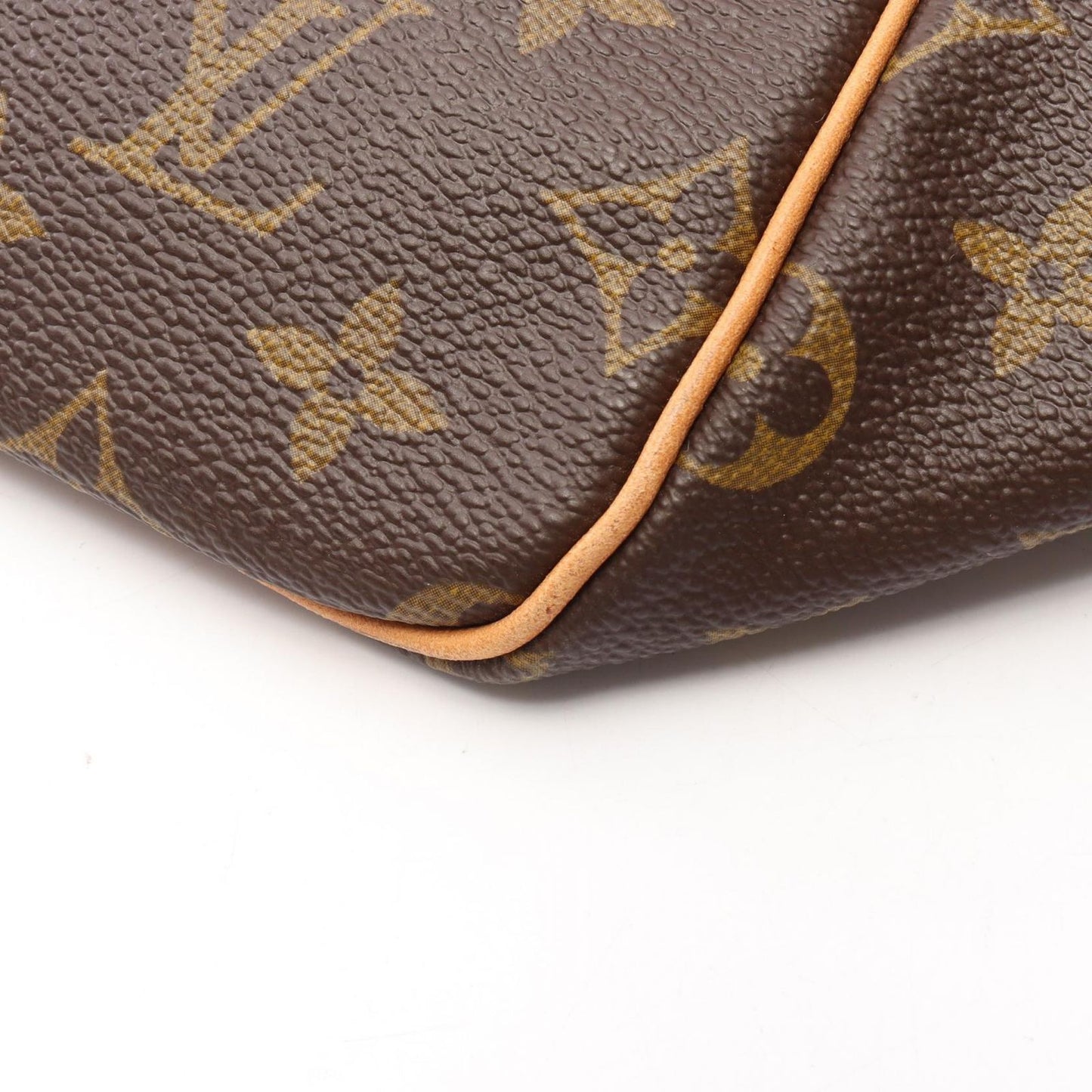 Louis Vuitton Boston Bag Keepall 55 Monogram Leather — view 8