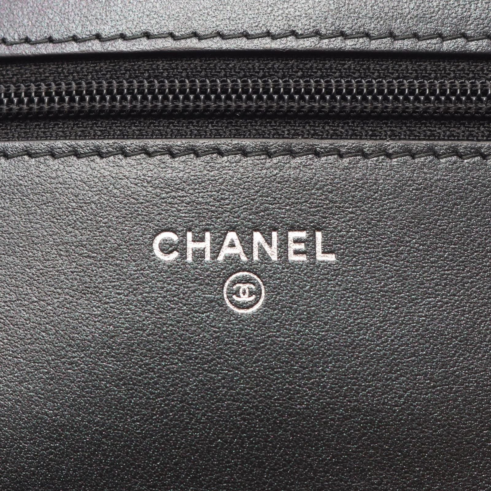 Chanel Shoulder Bag Quilted Black Leather Chain Wallet — view 4