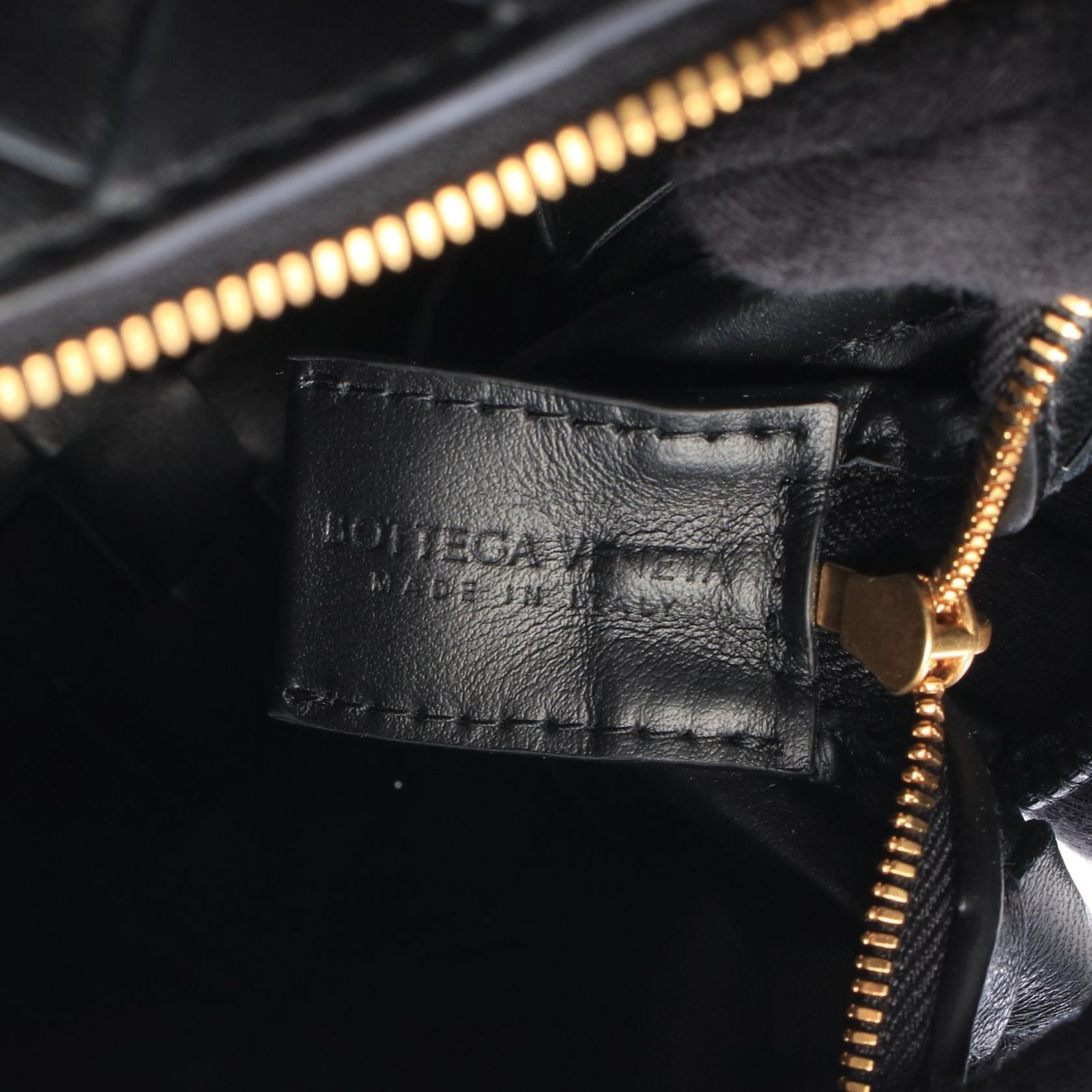 Bottega Veneta Shoulder Bag Intrecciato Mini Loop Black Leather — view 4