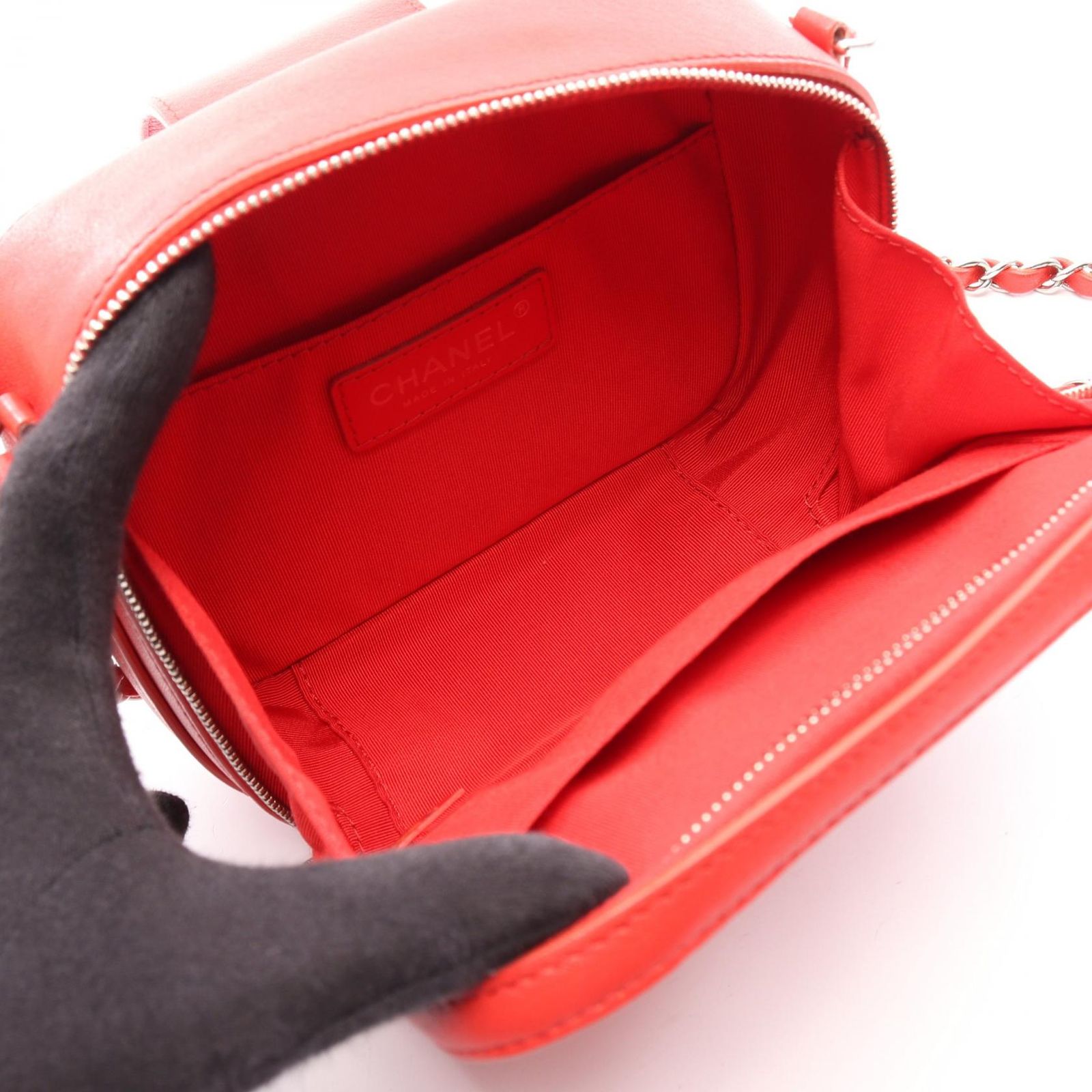 Chanel Shoulder Bag Quilted Half Here Red Leather — view 3