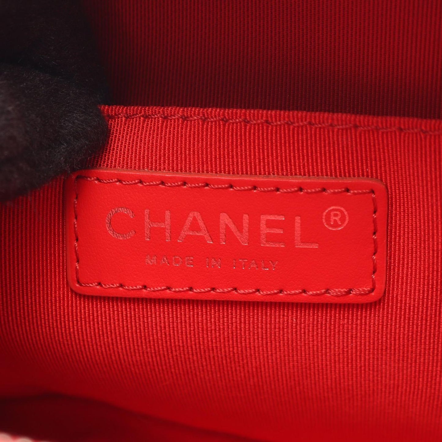 Chanel Shoulder Bag Quilted Half Here Red Leather — view 4