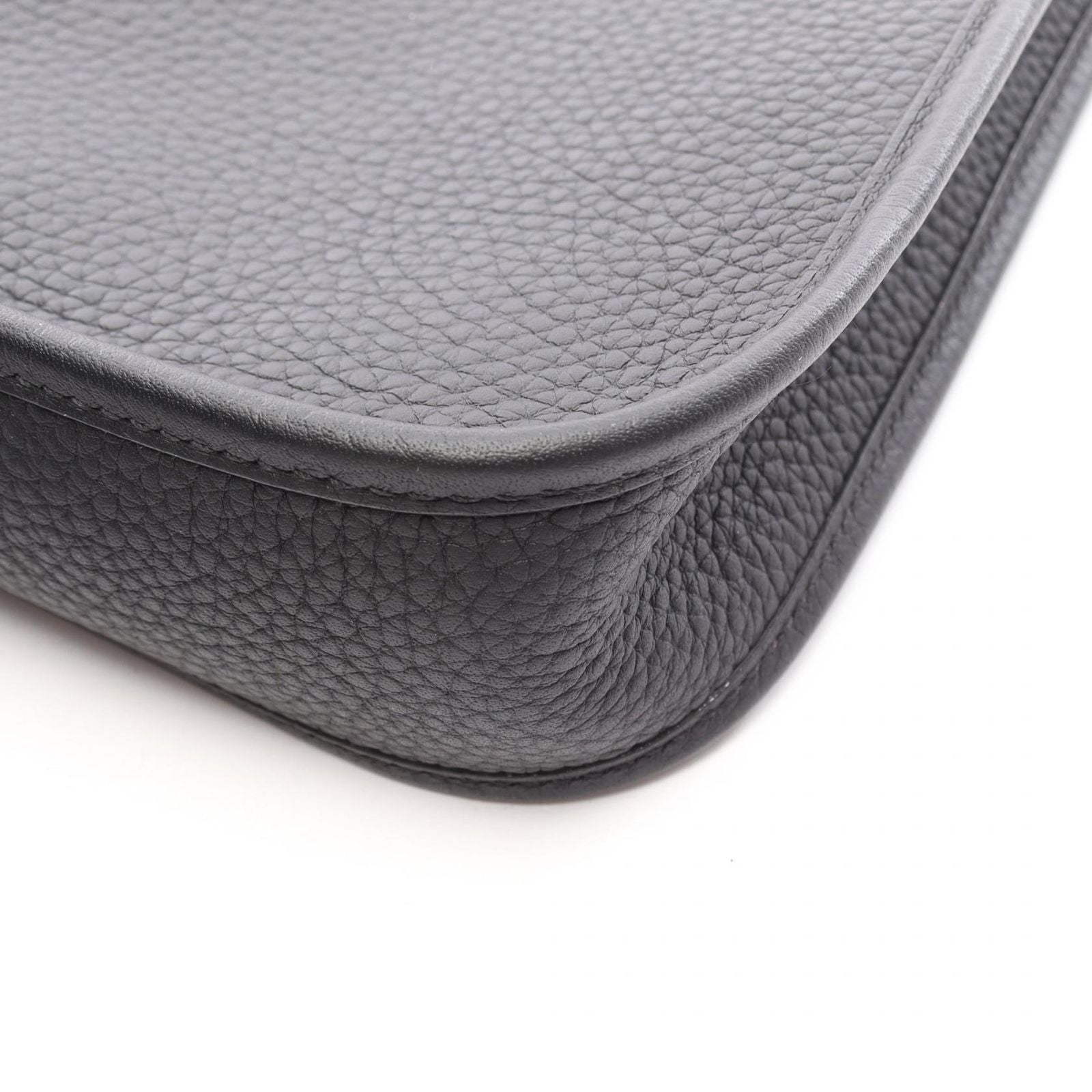 Hermes Shoulder Bag Evelyne Amazon TPM Black Leather — view 6