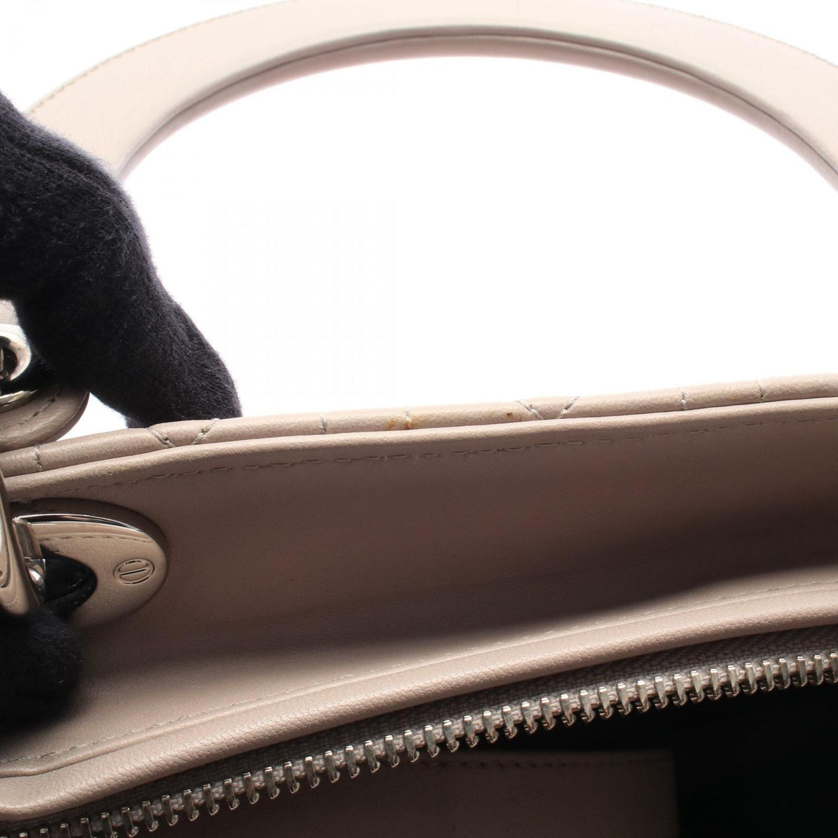 Dior Handbag Lady Dior Large 2-Way Light Beige Leather Lady Dior Tote — view 6