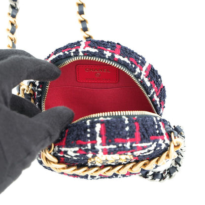 Chanel Chain Shoulder Bag 19 Quilted CC Logo Tweed — view 5
