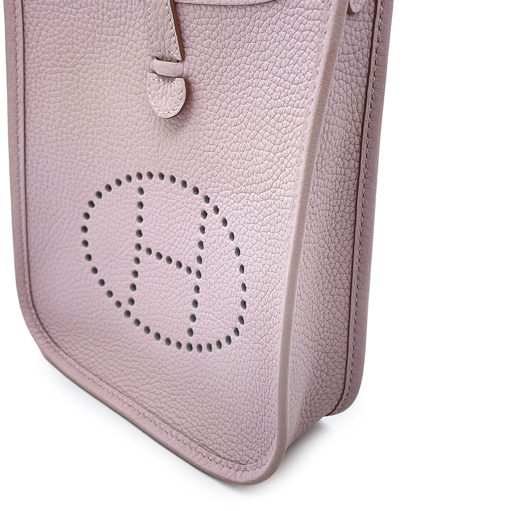 Hermes Shoulder Bag Evelyne TPM 85 Amazon Mauve Pale Silver Taurillon Clemence — view 6
