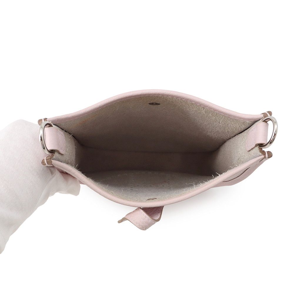 Hermes Shoulder Bag Evelyne TPM 85 Amazon Mauve Pale Silver Taurillon Clemence — view 5