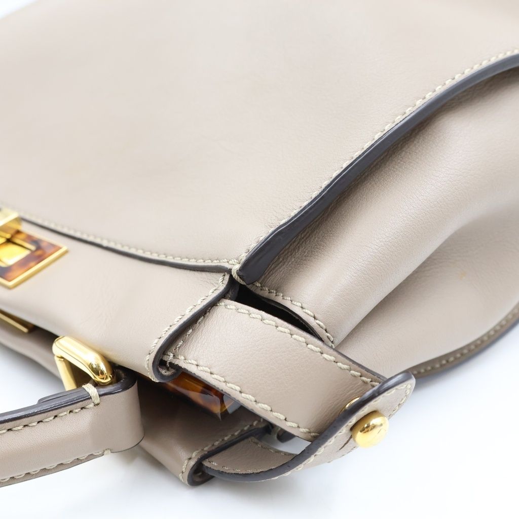 Fendi Peekaboo 2-Way Handbag Beige Leather Street — view 7