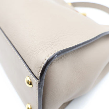 Fendi Peekaboo 2-Way Handbag Beige Leather Street — view 5