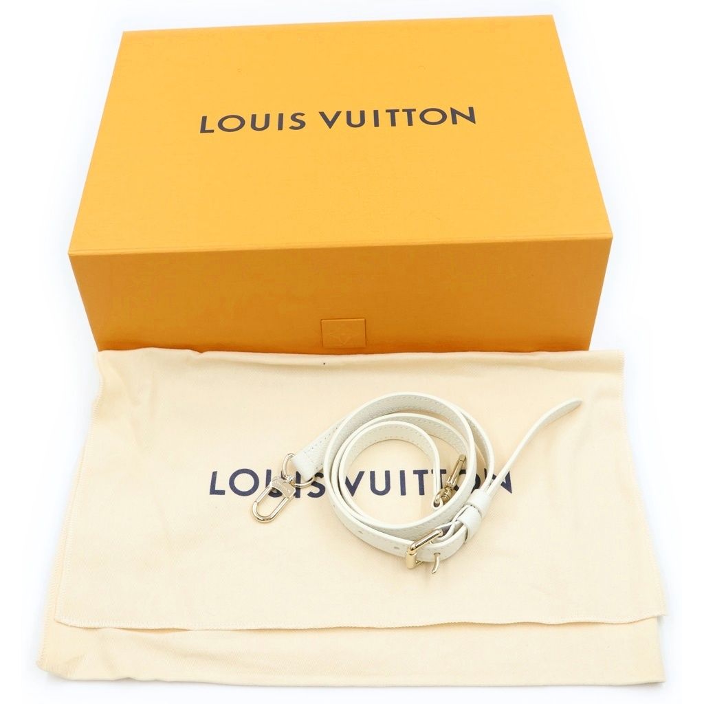 Louis Vuitton Monogram Empreinte Diane PM 2-Way Shoulder Bag White — view 8