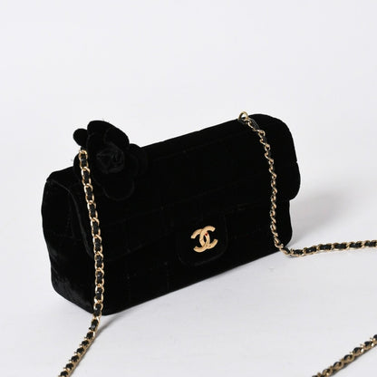 Chanel Choco Bar Velvet Single Flap Chain Bag Velour Gold — view 3