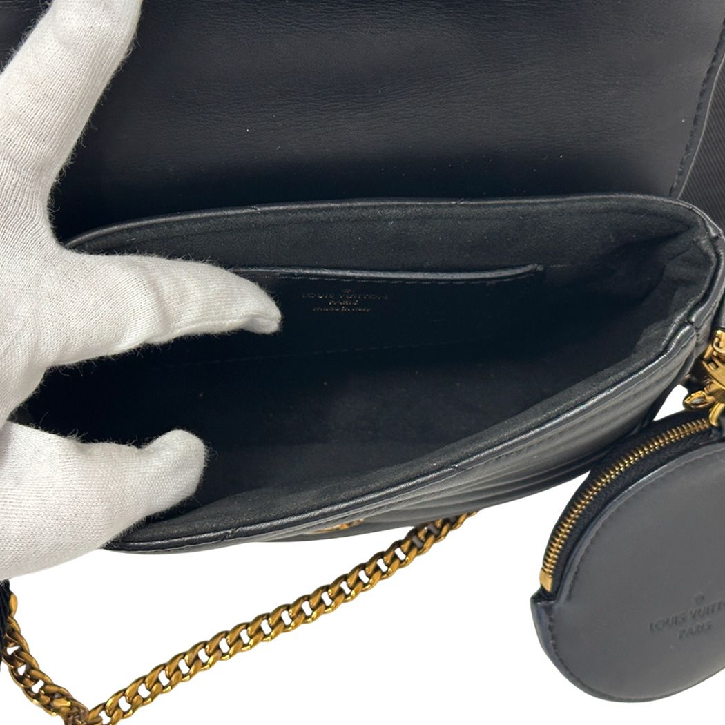 Louis Vuitton New Wave Shoulder Bag Multy Pochette Noir Black Gold — view 5
