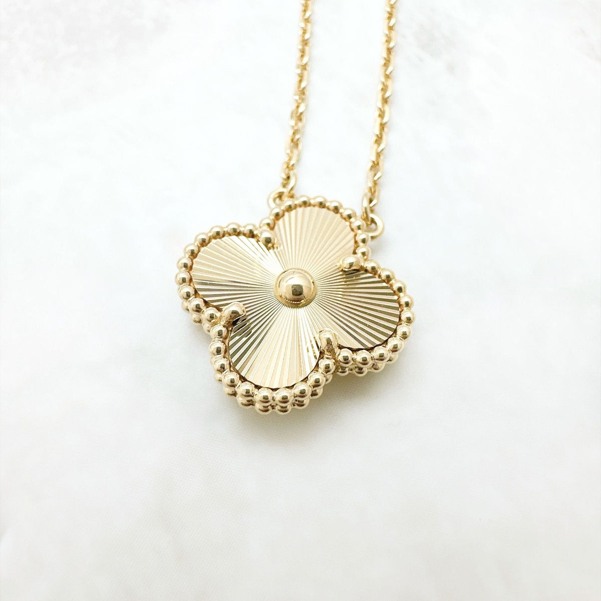 Van Cleef & Arpels Vintage Alhambra Yellow Gold Necklace — view 2