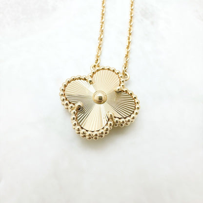 Van Cleef & Arpels Vintage Alhambra Yellow Gold Necklace — view 2