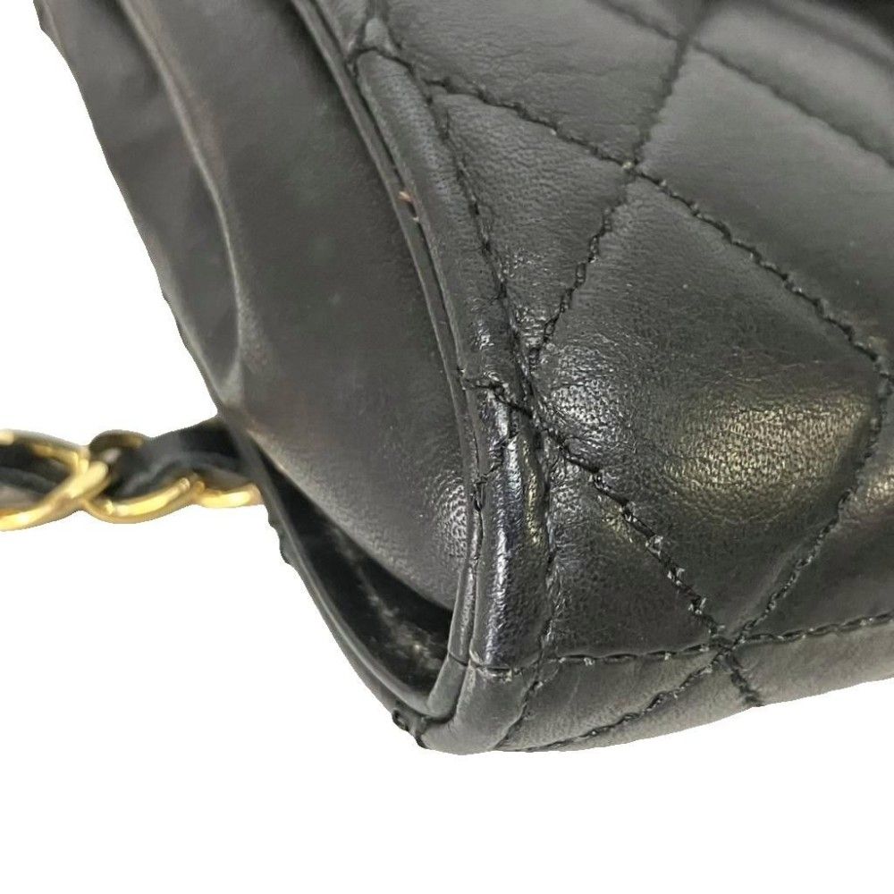 Chanel Maxi Quilted Lambskin Chain Shoulder Bag Vintage Black — view 8
