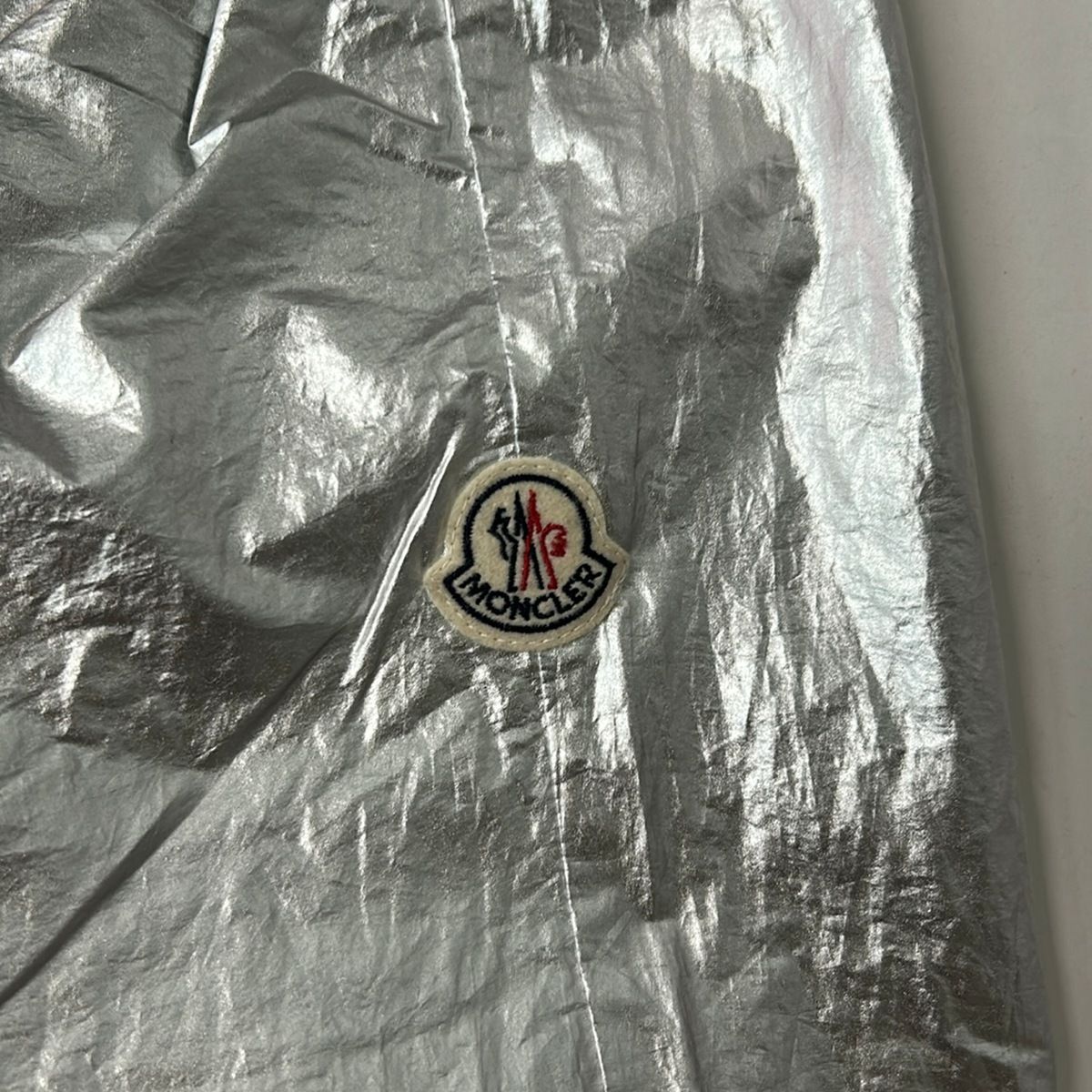 Moncler Jacket XS Jais Silver Long Sleeve Spring Autumn — view 3