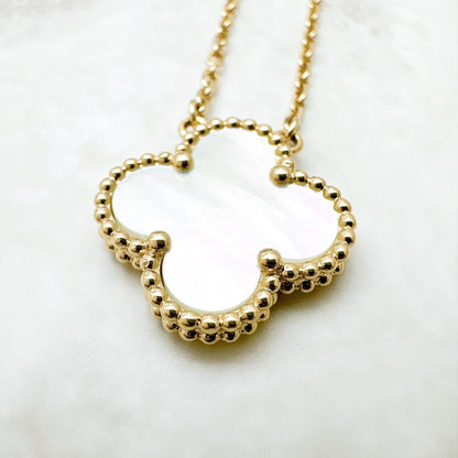 Van Cleef & Arpels Vintage Alhambra Mother of Pearl Yellow Gold Necklace — view 4