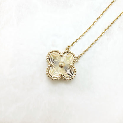 Van Cleef & Arpels Vintage Alhambra Yellow Gold Necklace — view 5