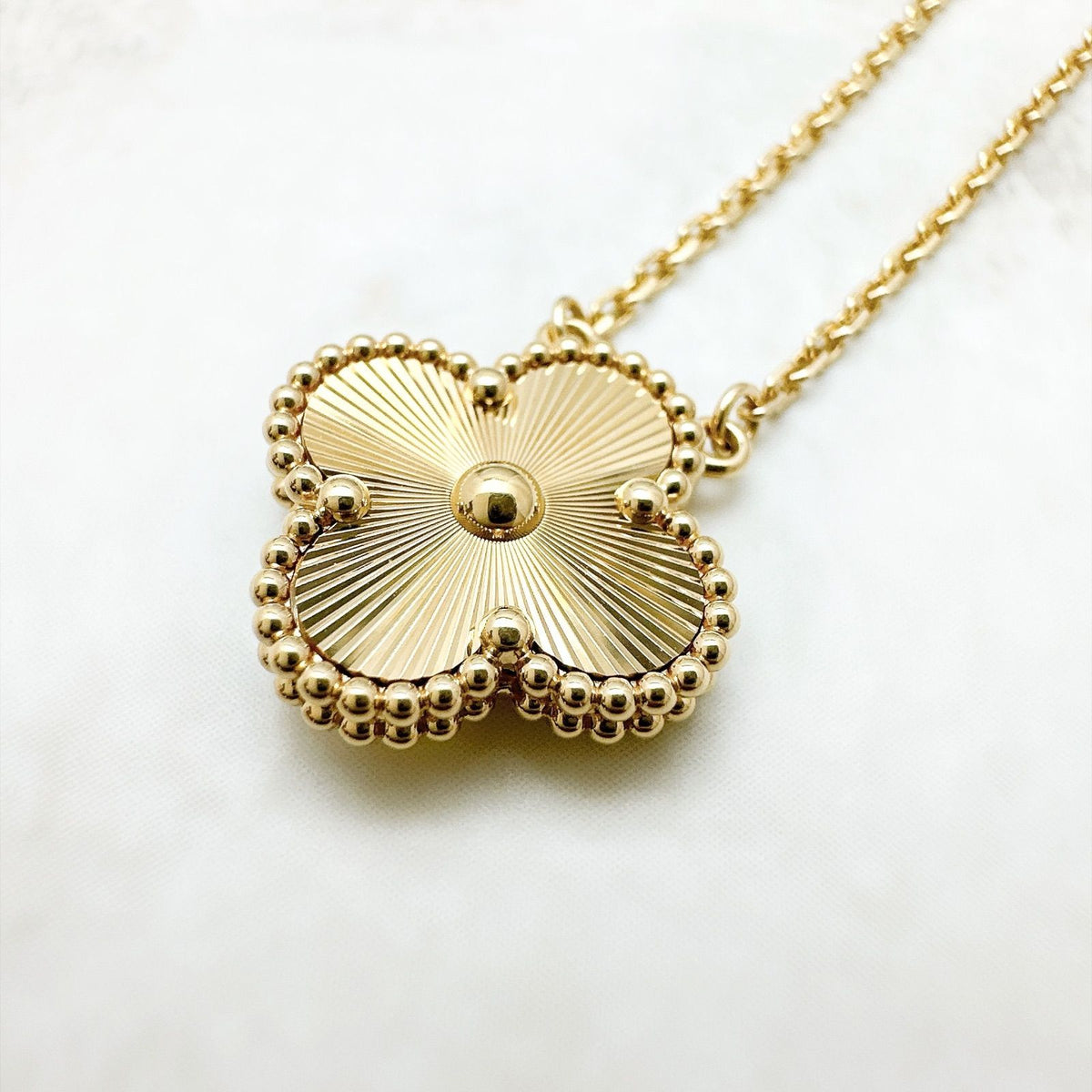Van Cleef & Arpels Vintage Alhambra Yellow Gold Necklace — view 2