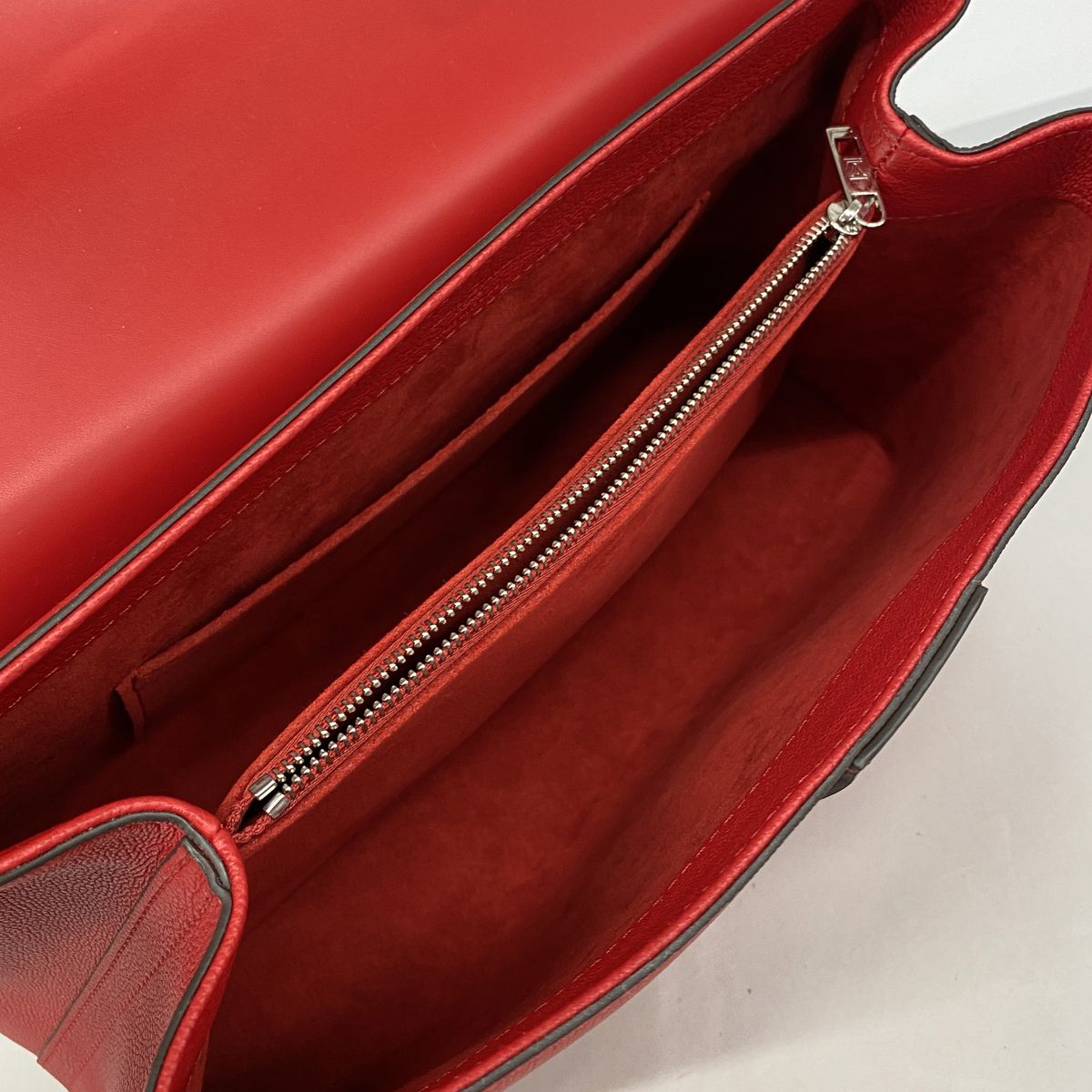 Louis Vuitton Handbag Monogram Very One Handle Ruby 2-Way Bag — view 4