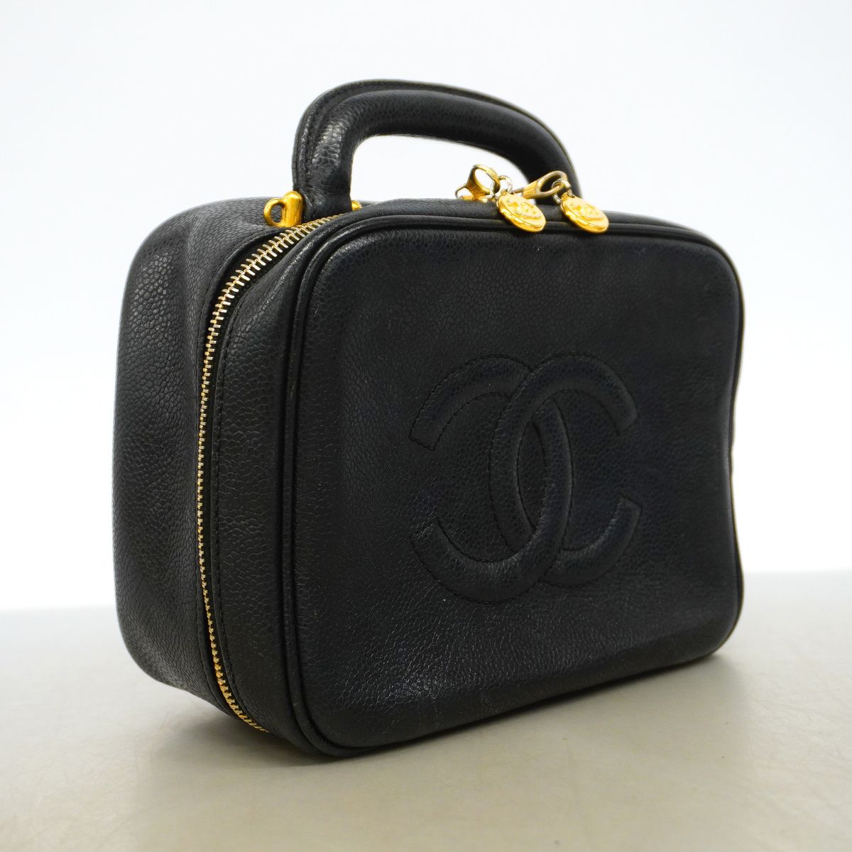 Chanel Vanity Bag Caviar Leather Black Gold — view 2