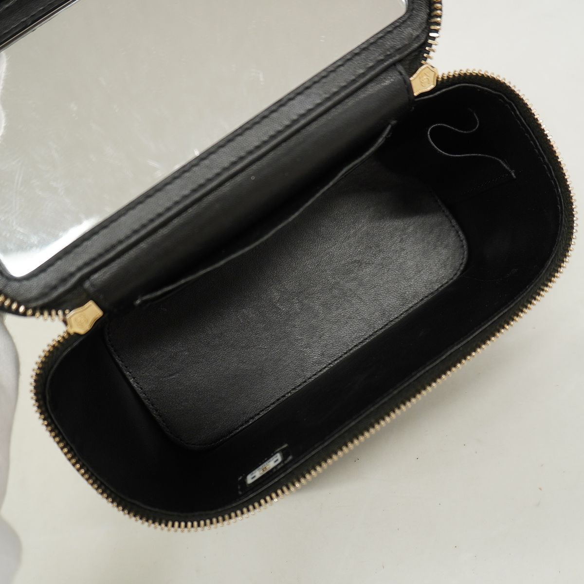 Chanel Vanity Bag Quilted Lambskin Black Champagne Gold — view 4