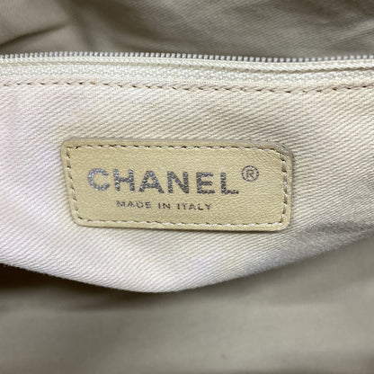 Chanel Tote Bag Caviar Leather Beige Silver — view 5
