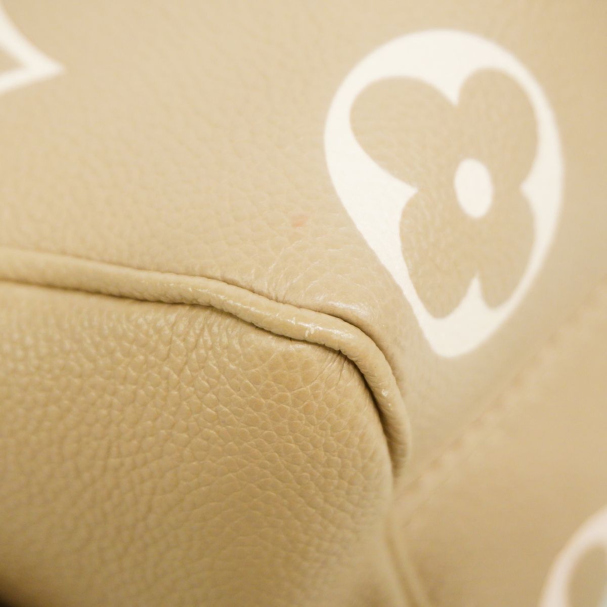 Louis Vuitton Handbag Monogram Empreinte Bicolor Speedy Bandouliere 20 — view 6