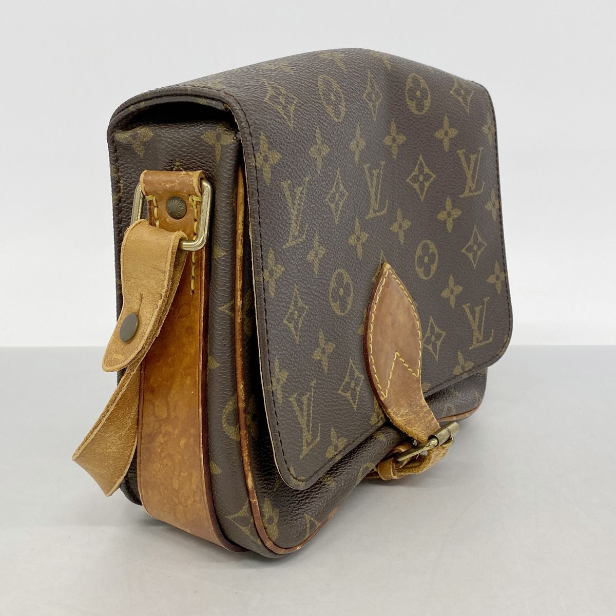 Louis Vuitton Shoulder Bag Monogram Cartouchiere MM Brown — view 2