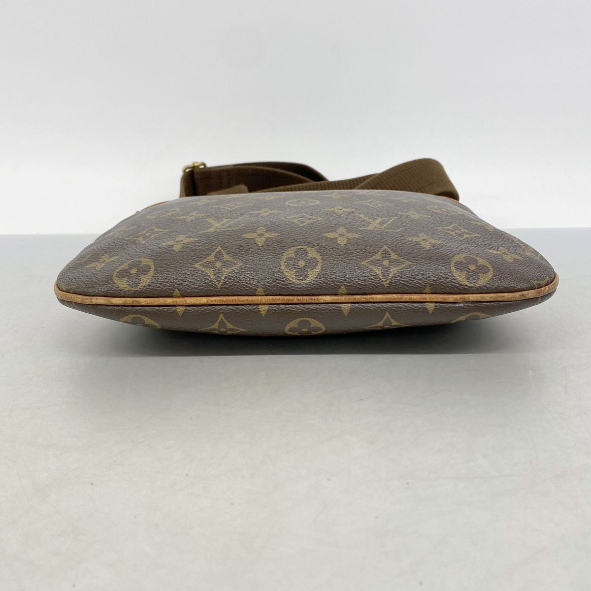 Louis Vuitton Shoulder Bag Monogram Pochette Bosfall Brown — view 3