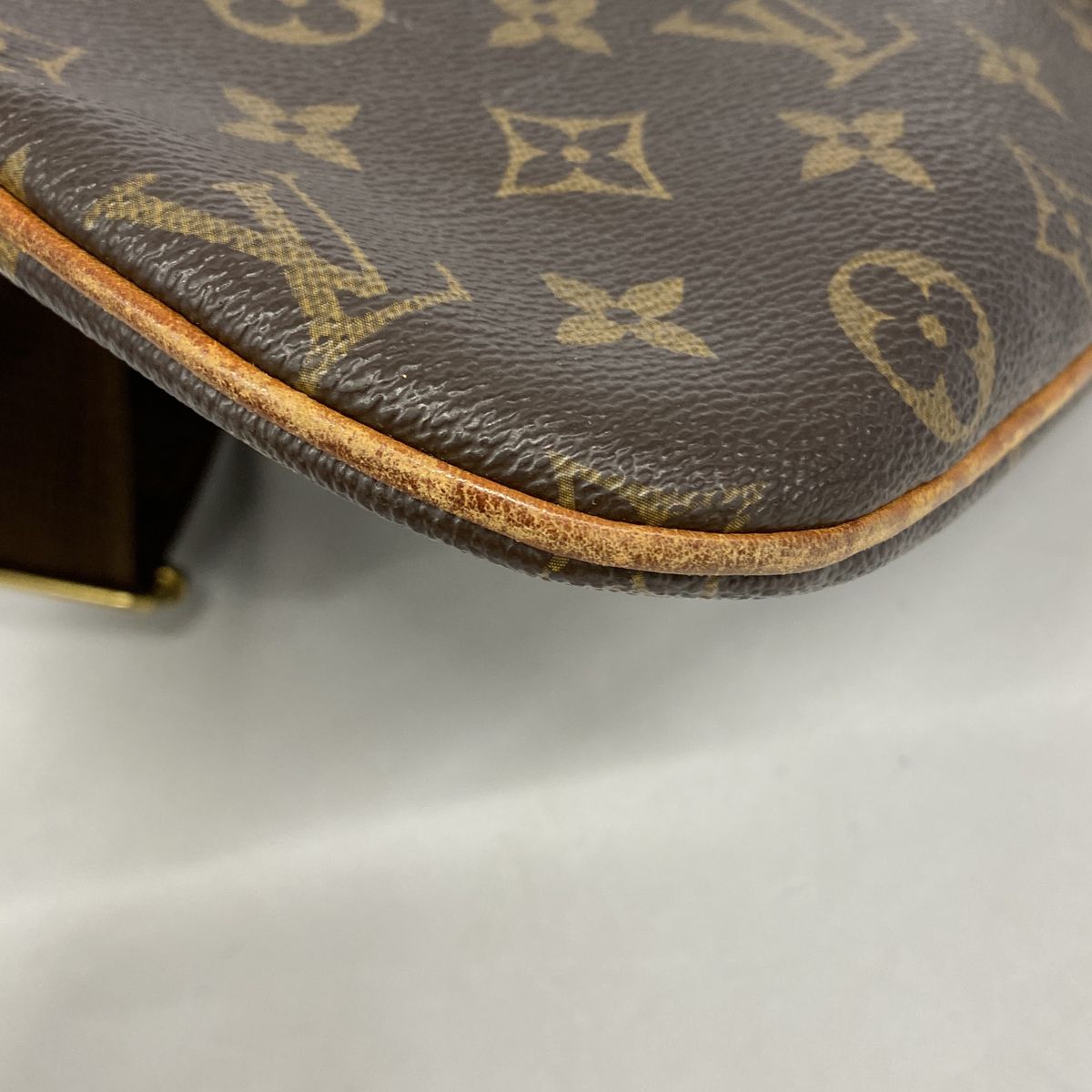 Louis Vuitton Shoulder Bag Monogram Pochette Bosfall Brown — view 6