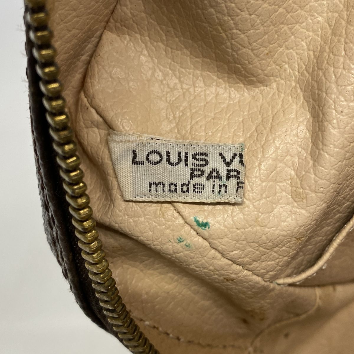 Louis Vuitton Pouch Monogram Trousse Toilet 28 Brown — view 5